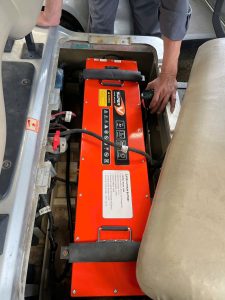 Lắp đặt pin xe điện du lịch, xe golf LiFePo4 SuperV 51.2V 100Ah (SVG48-100A)